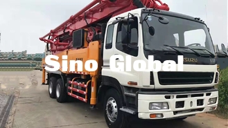 Camion rosso Sany 46m delle pompe per calcestruzzo della seconda mano con Isuzu Chassis