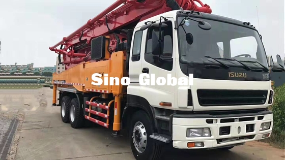 Camion rosso Sany 46m delle pompe per calcestruzzo della seconda mano con Isuzu Chassis