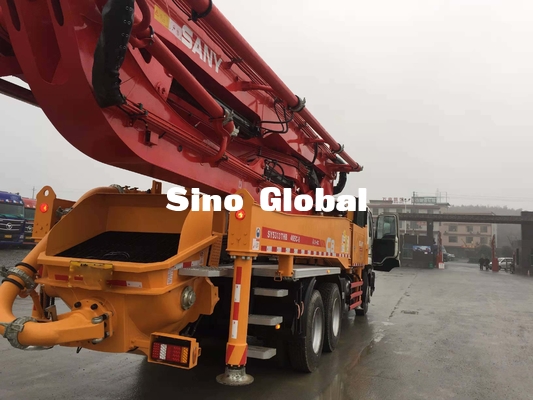 Camion rosso Sany 46m delle pompe per calcestruzzo della seconda mano con Isuzu Chassis