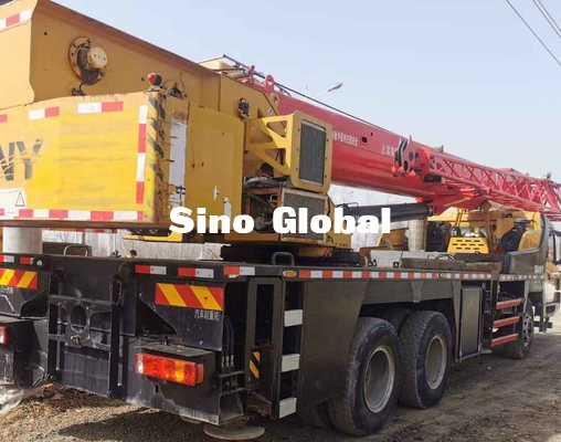 Lorry Crane usato STC200C5, velocità di Sany 20 Ton Truck Crane 80km/H
